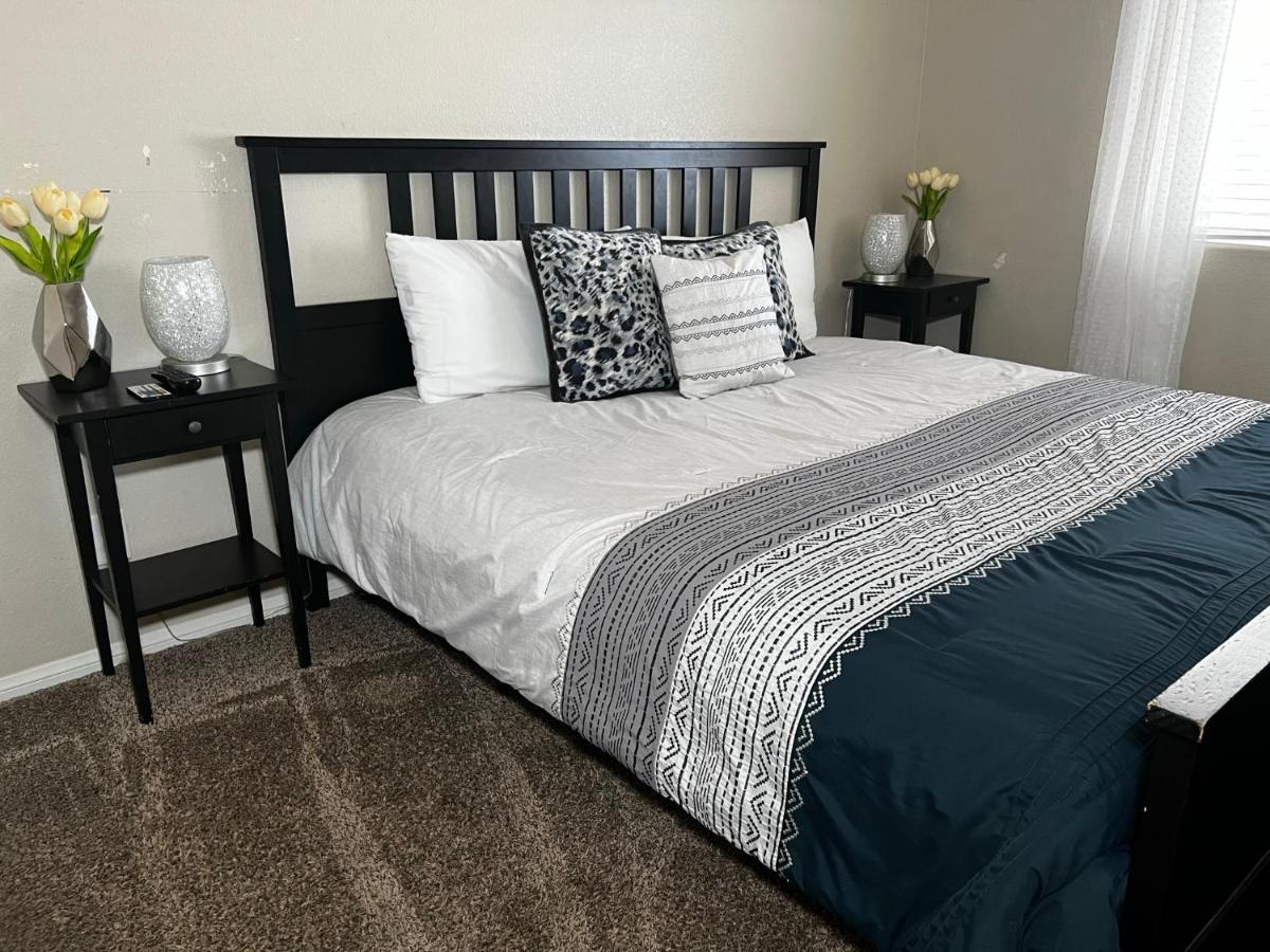 Spacious, Chic 3Bd, Sleeps 8 Convenient To Everything Las Vegas Esterno foto
