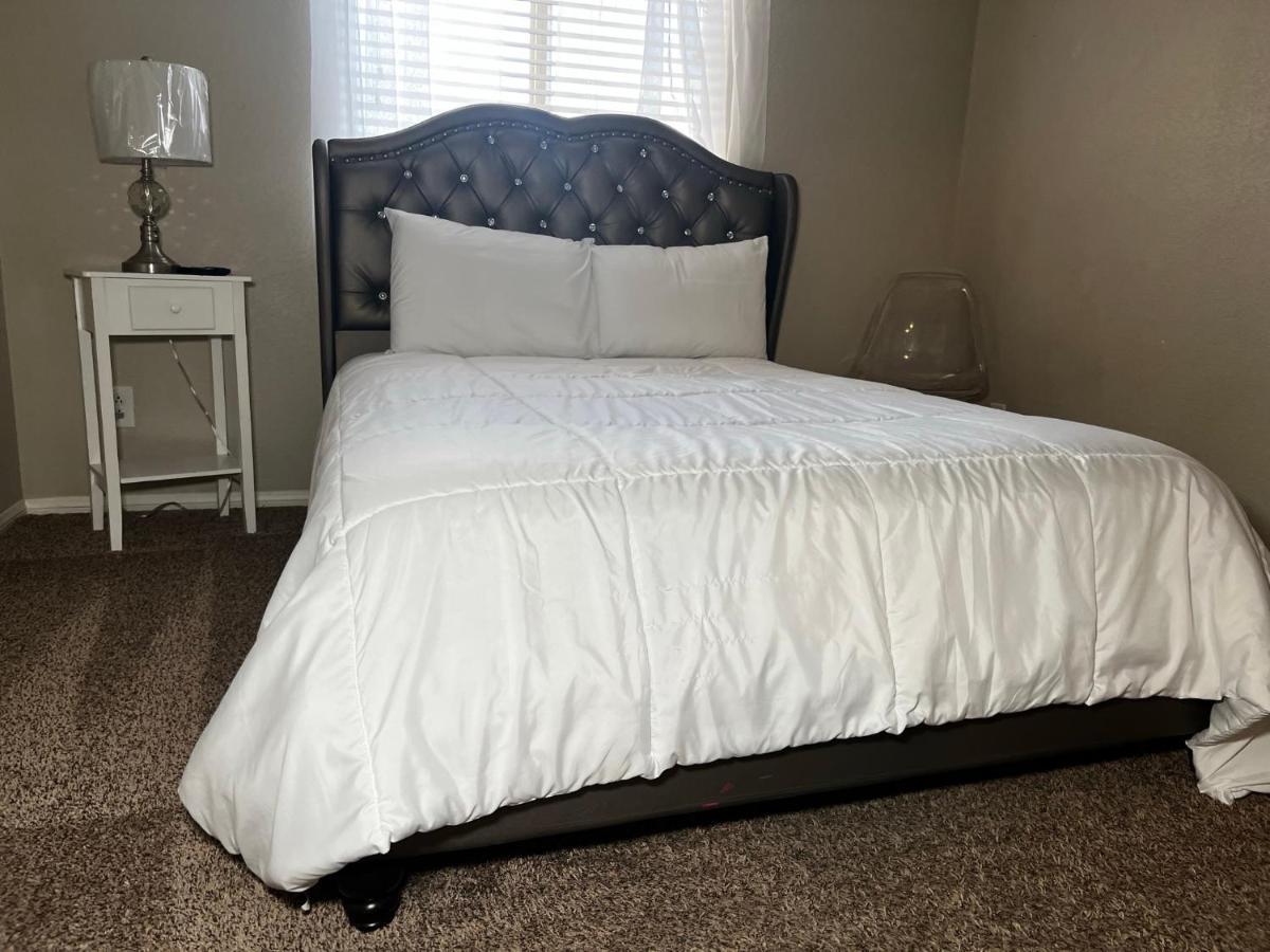 Spacious, Chic 3Bd, Sleeps 8 Convenient To Everything Las Vegas Esterno foto